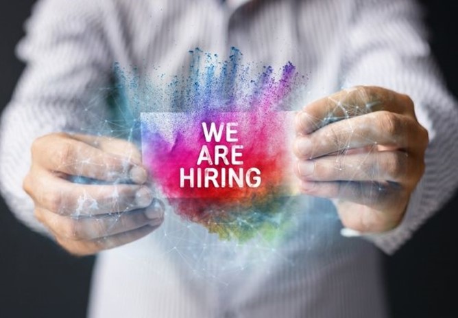We are hiring !